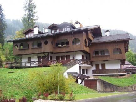 Garni Pecol Bed & Breakfast Fusine Exterior photo